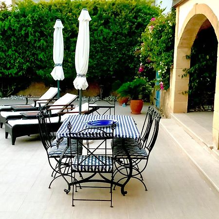 Willa Casa Santos Kyrenia Kirenia Zewnętrze zdjęcie