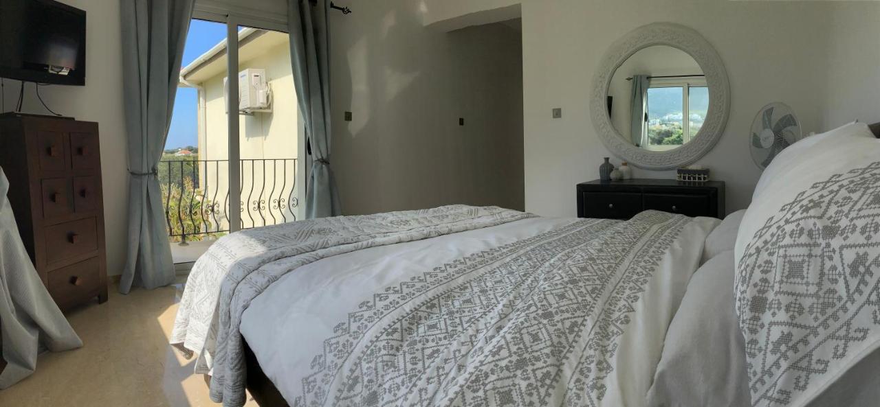 Willa Casa Santos Kyrenia Kirenia Zewnętrze zdjęcie