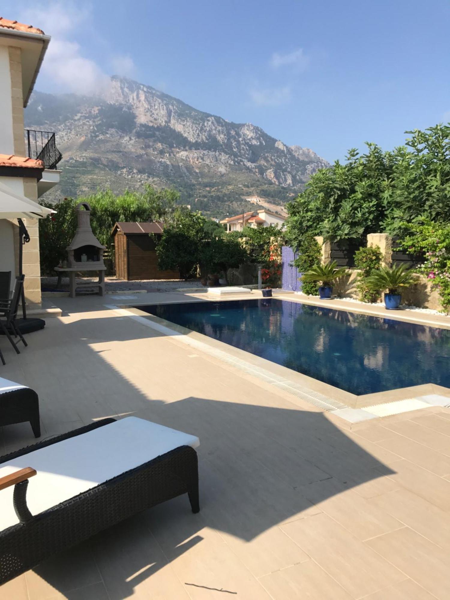 Willa Casa Santos Kyrenia Kirenia Zewnętrze zdjęcie