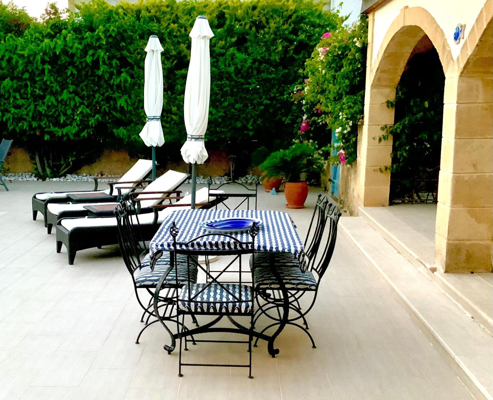 Willa Casa Santos Kyrenia Kirenia Zewnętrze zdjęcie